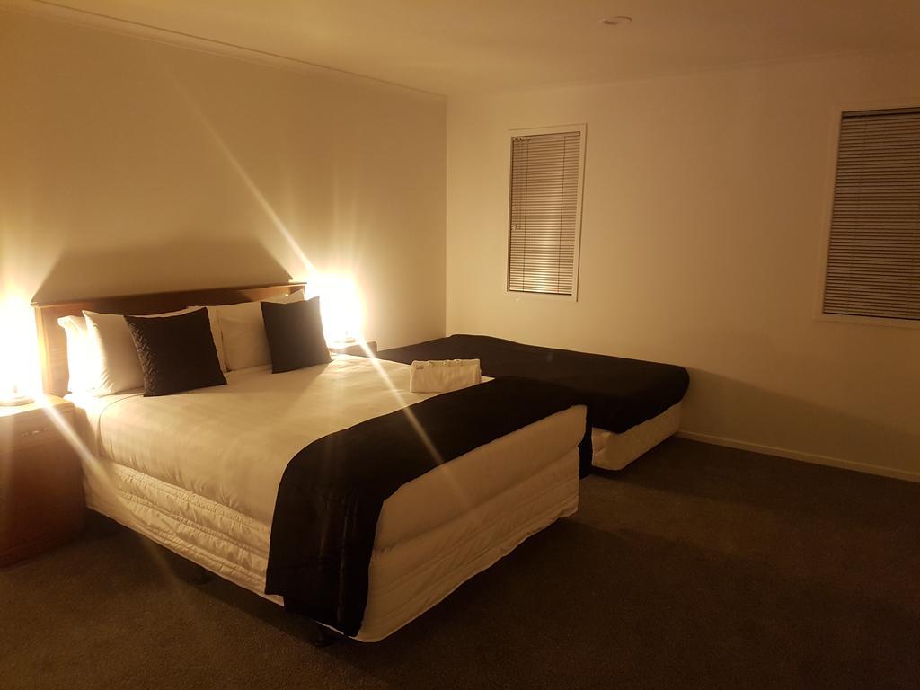 Trendy Bungalow In The Heart Of Rotorua Buitenkant foto